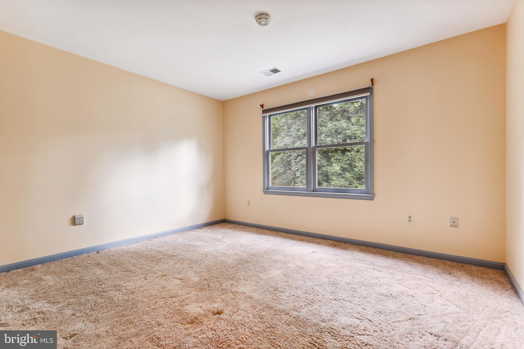 FALKLAND FARM - Residential