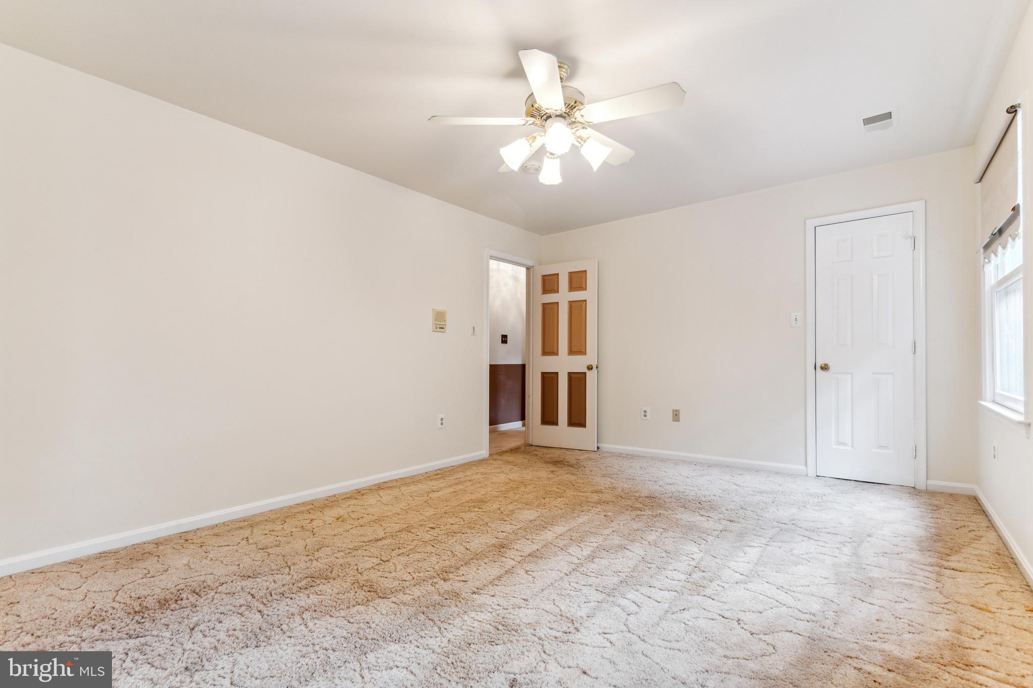 FALKLAND FARM - Residential