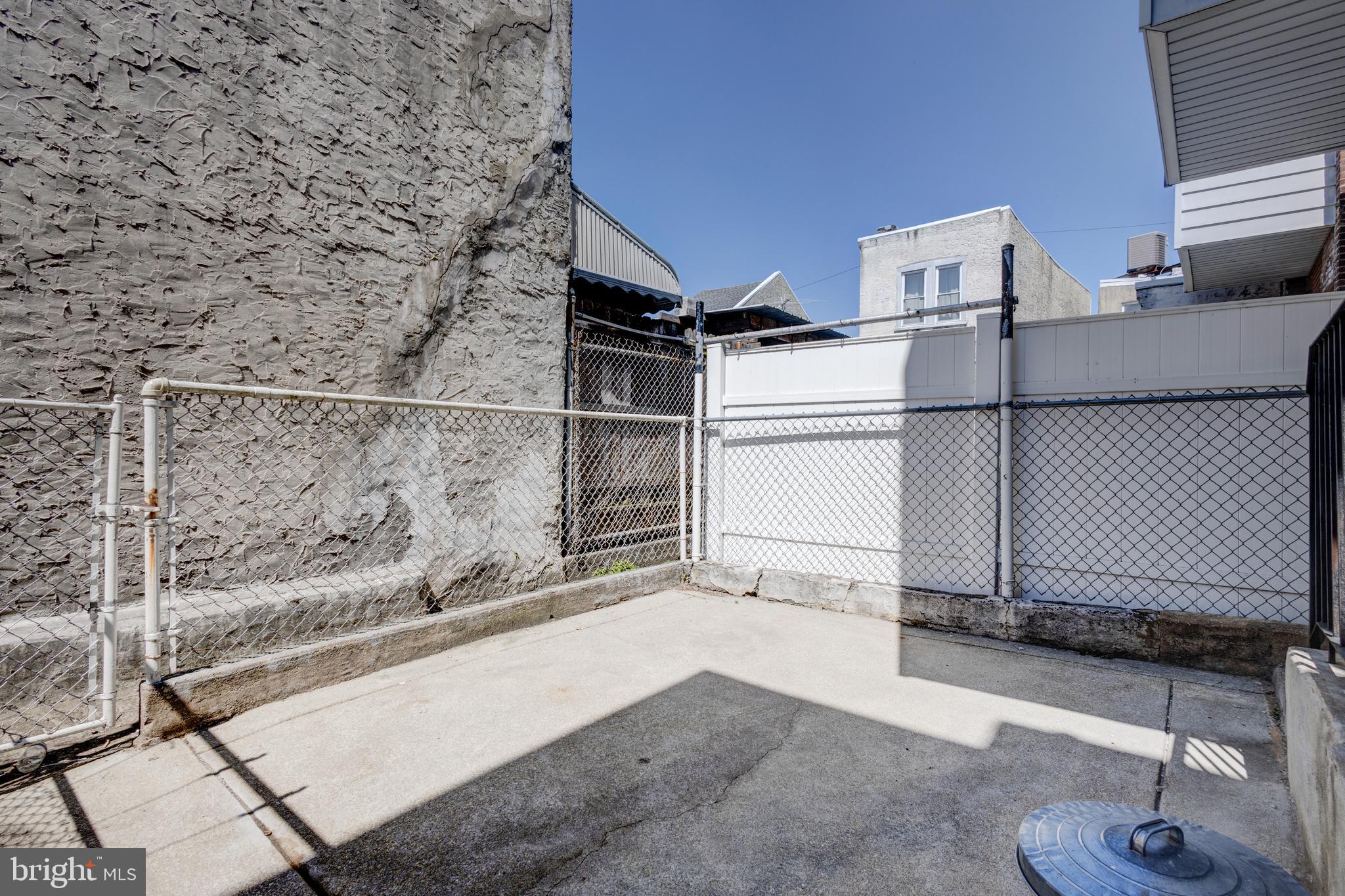 PORT RICHMOND - Residential