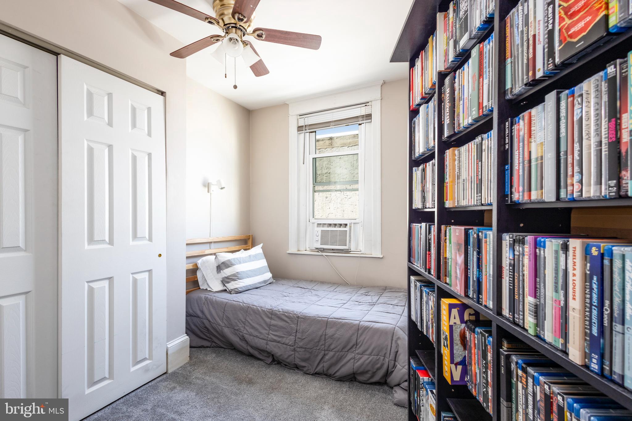 PORT RICHMOND - Residential