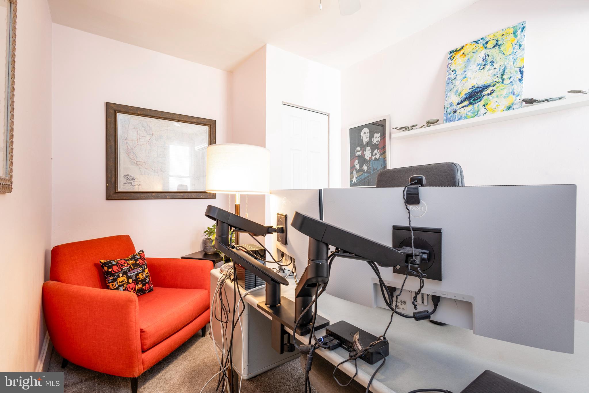 PORT RICHMOND - Residential