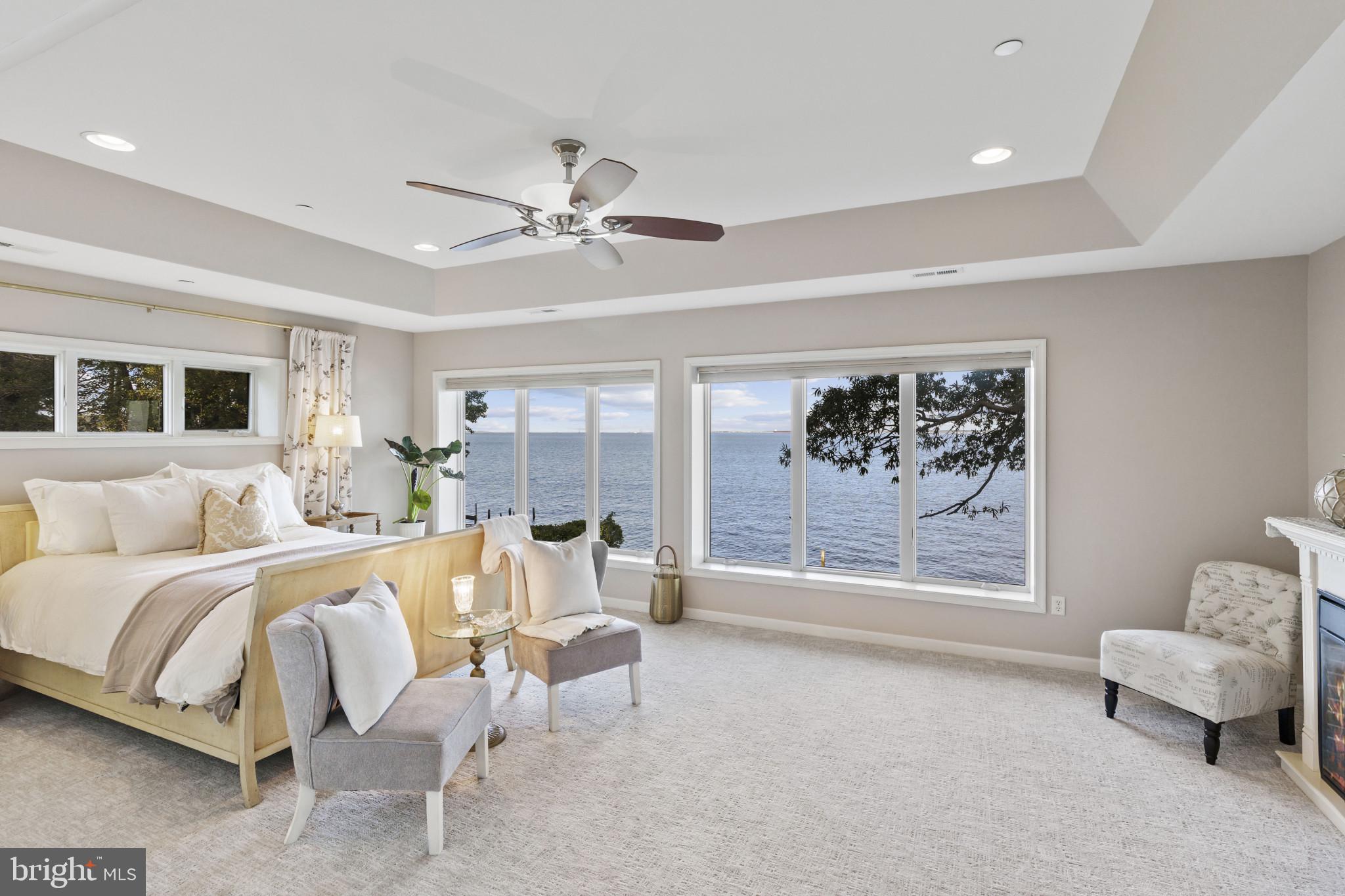 ARUNDEL ON THE BAY - Residential