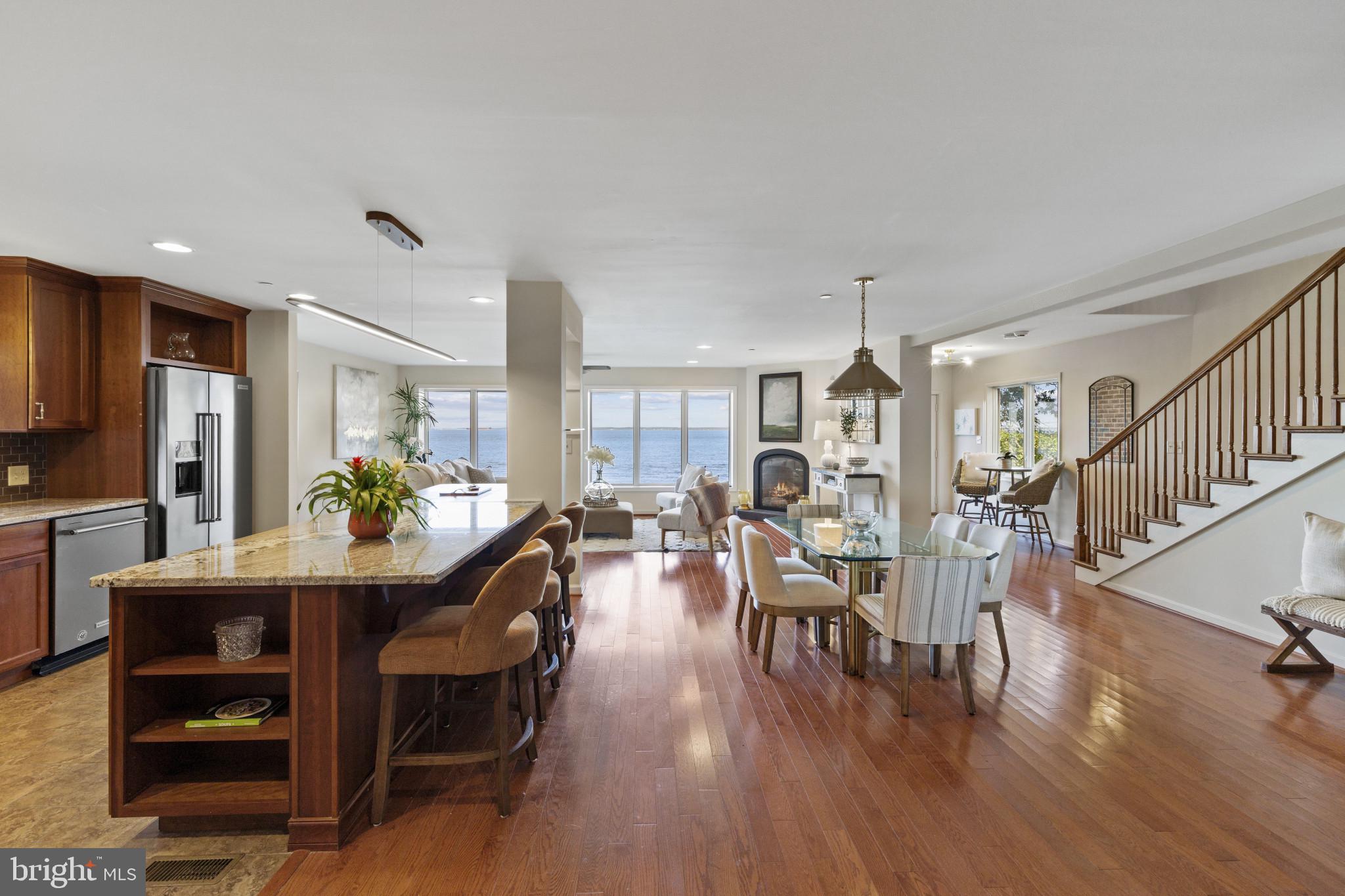 ARUNDEL ON THE BAY - Residential