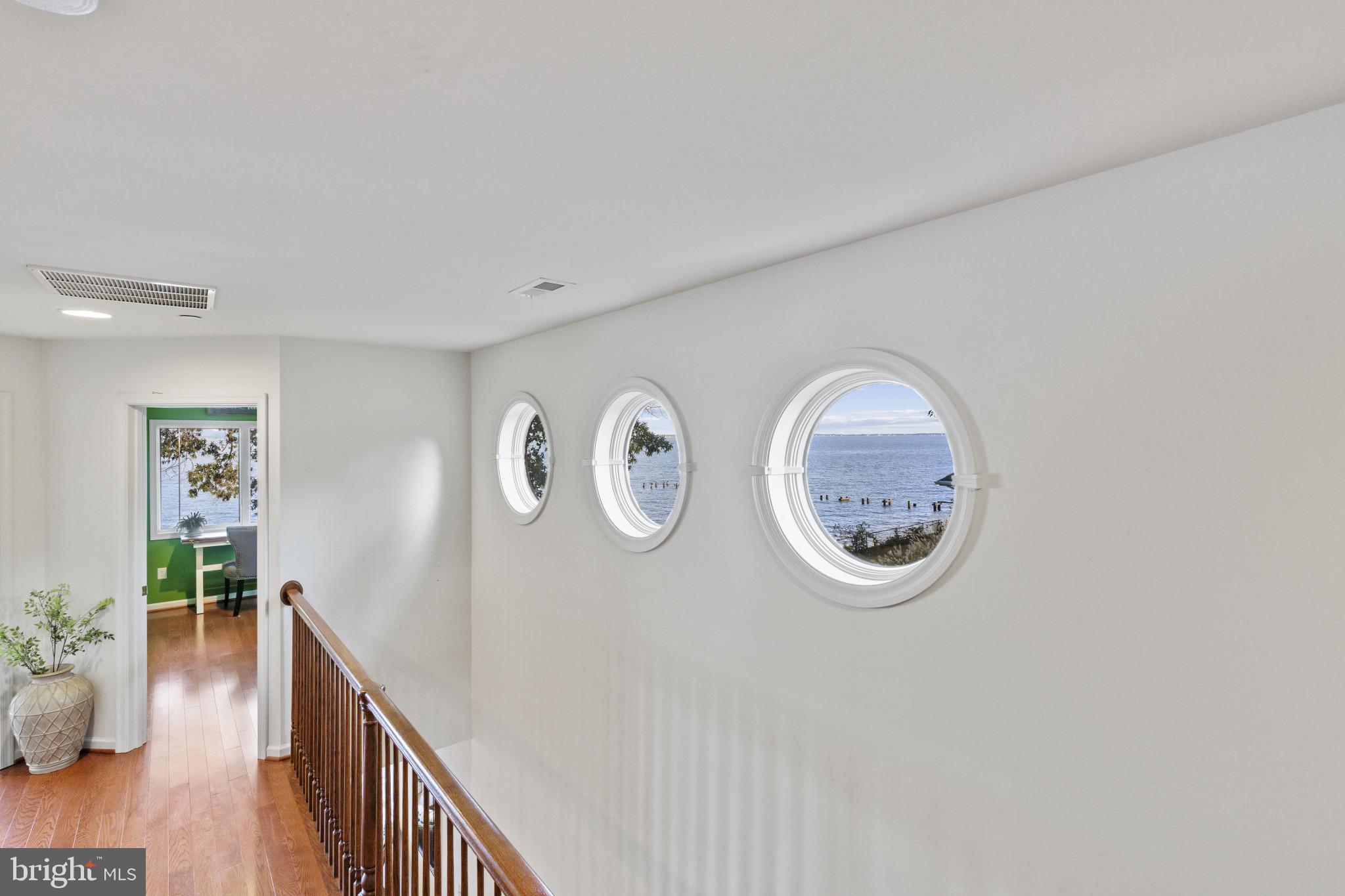 ARUNDEL ON THE BAY - Residential