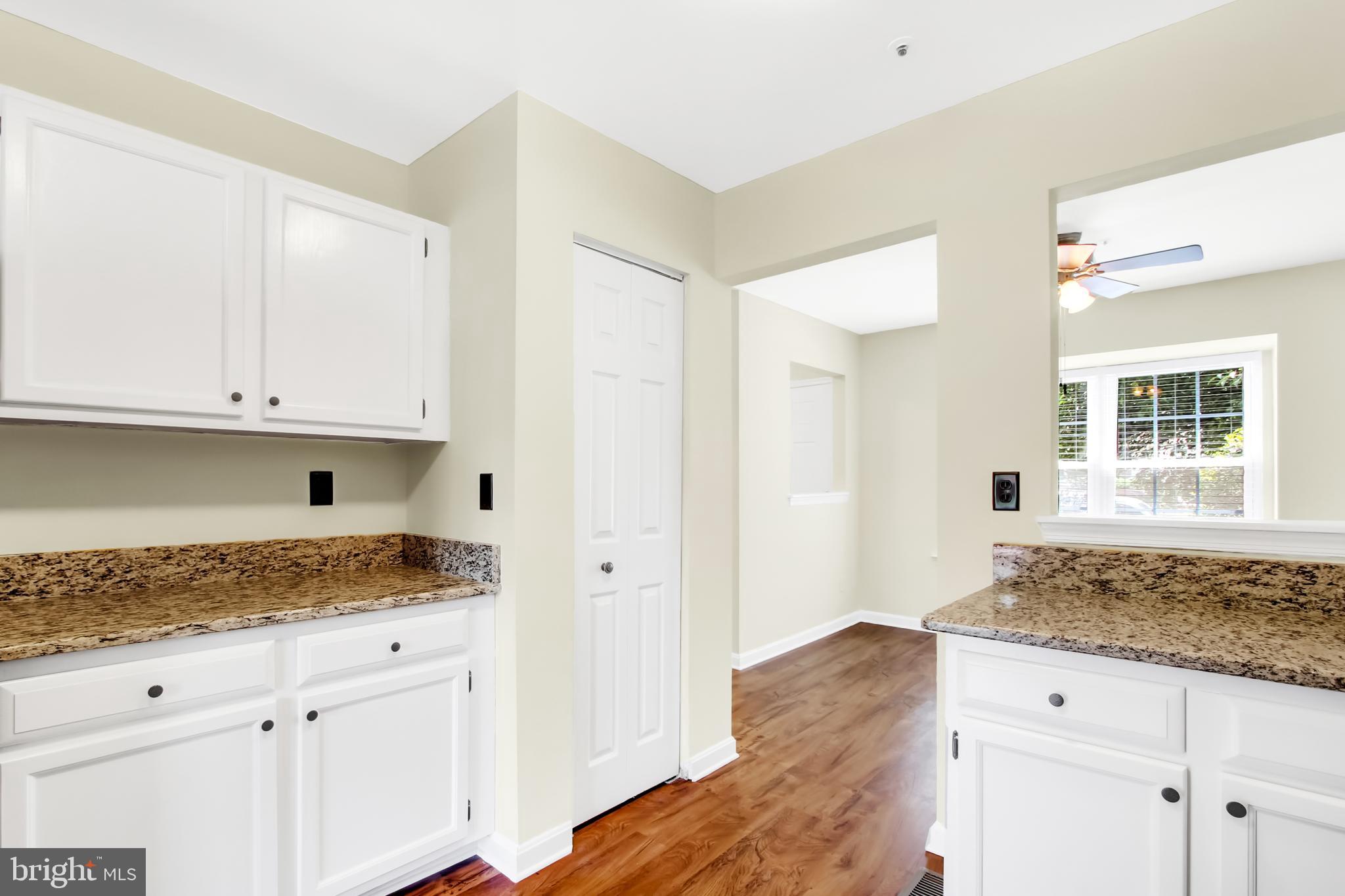 CONSTANT FRIENDSHIP - Residential