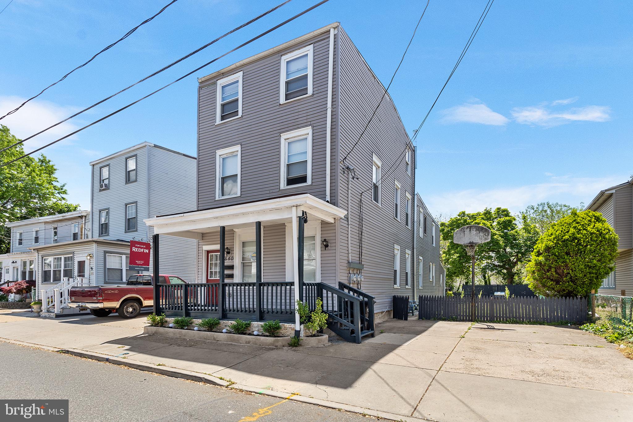 840 CUMBERLAND STREET