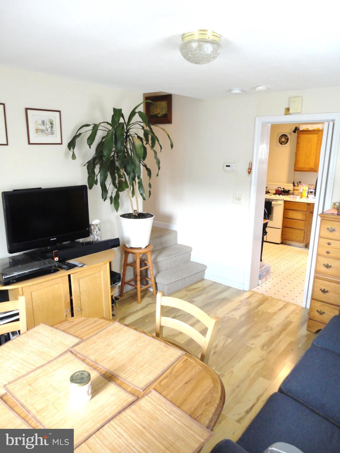 HILLWOOD - Residential