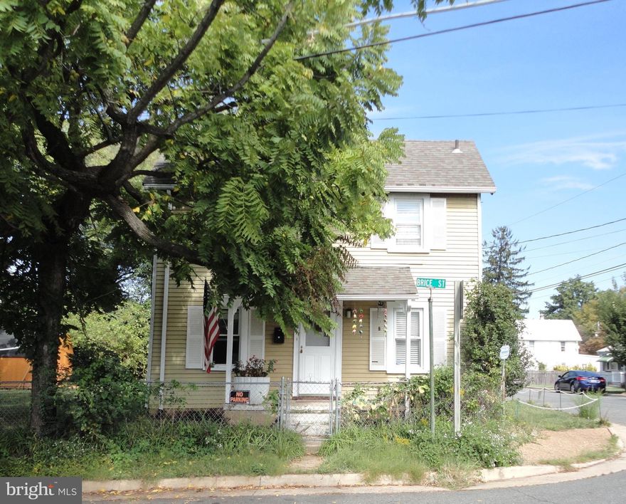 Charming Falls Church City Detached home for the price of a condo! Short distance to downtown shops, restaurants, farmers market & metro. Last 3 years: new interior paint, washer/dryer, laminate floors, window shades. Large kitchen w/ space to eat in, den on main level could be 3rd bedroom, corner lot with nice shed and fenced flat yard with option to park off street. Falls Church City Schools.