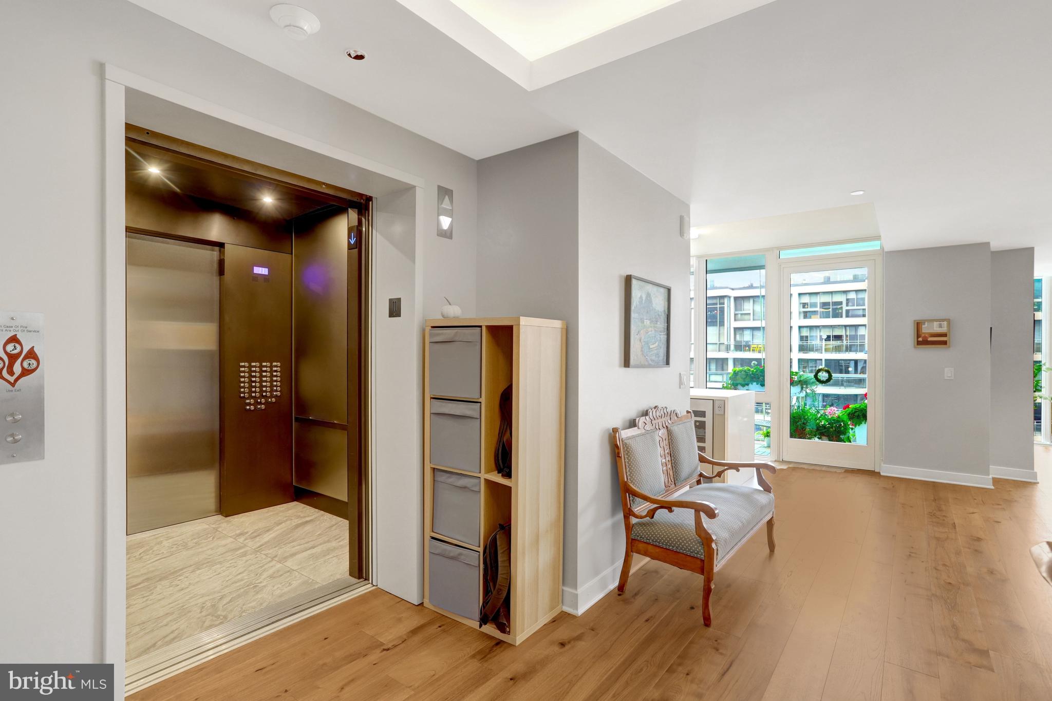1781 N PIERCE STREET 1102