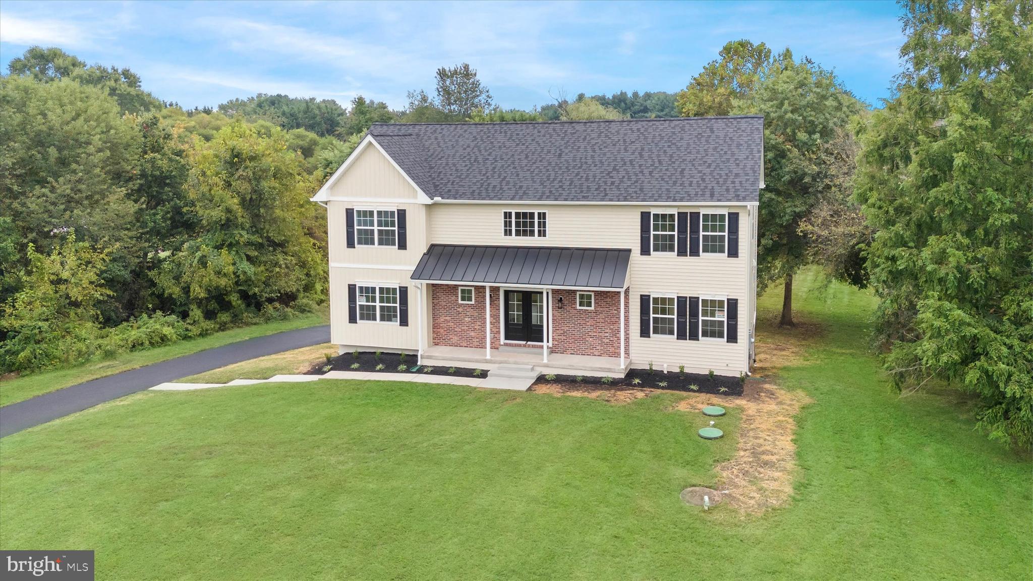 GRANDE VIEW FARMS - Residential