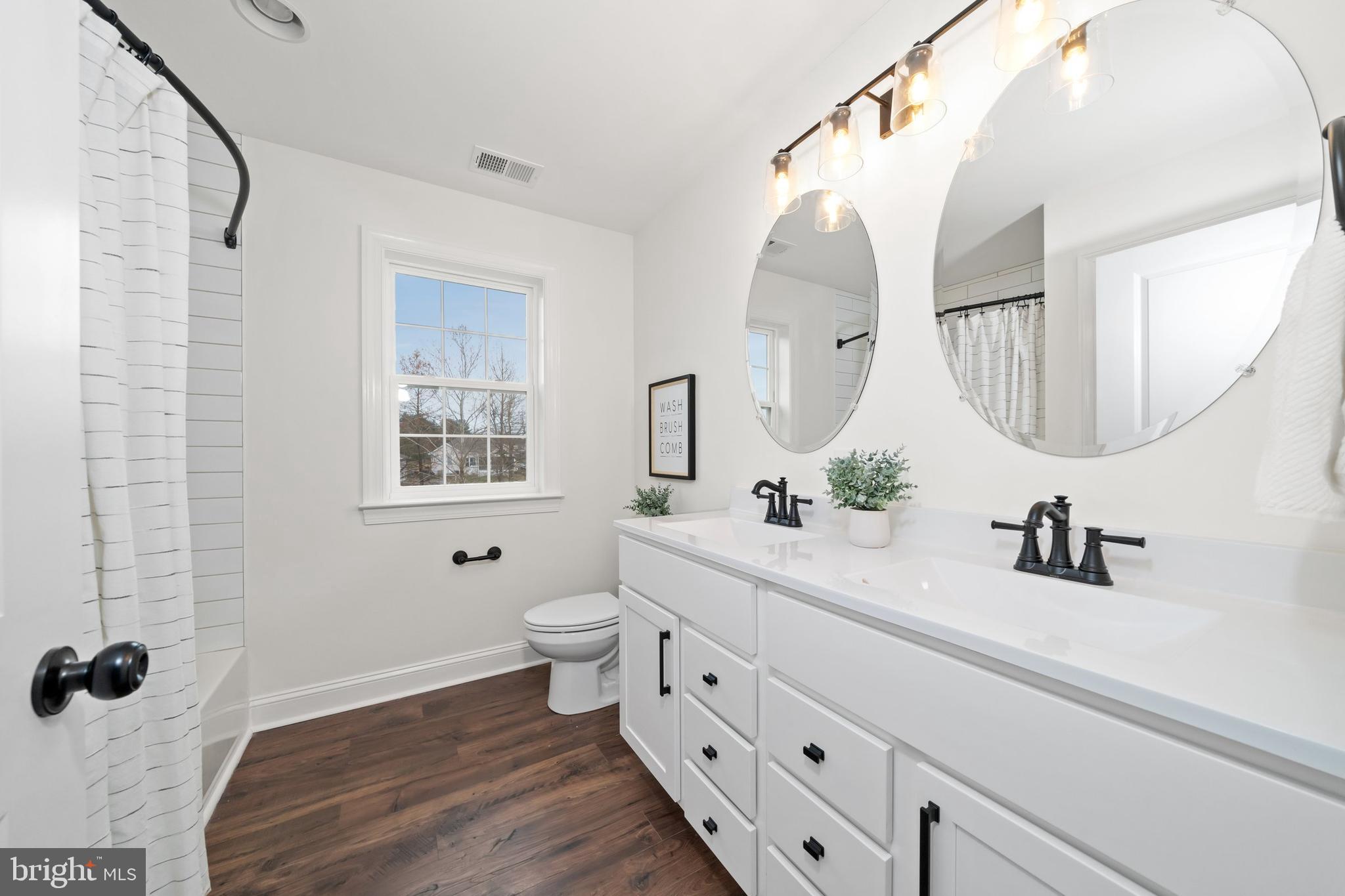 GRANDE VIEW FARMS - Residential