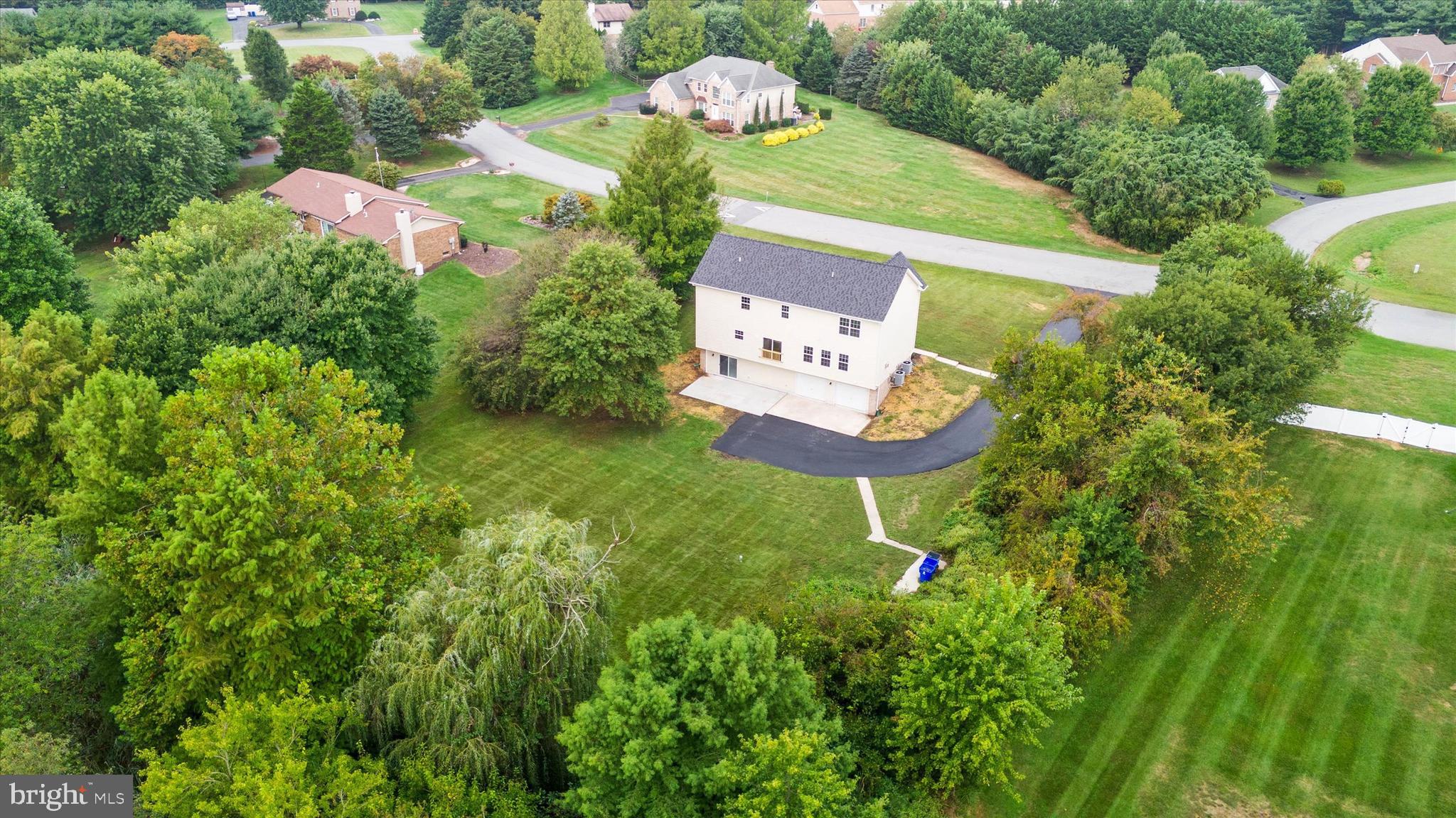 GRANDE VIEW FARMS - Residential