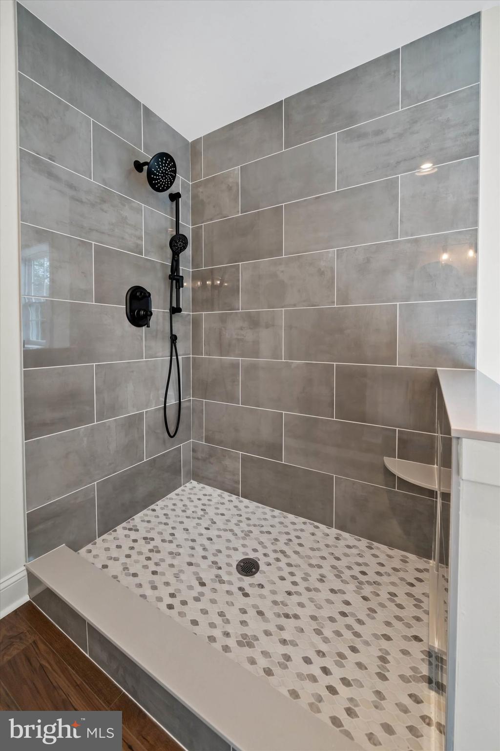 GRANDE VIEW FARMS - Residential