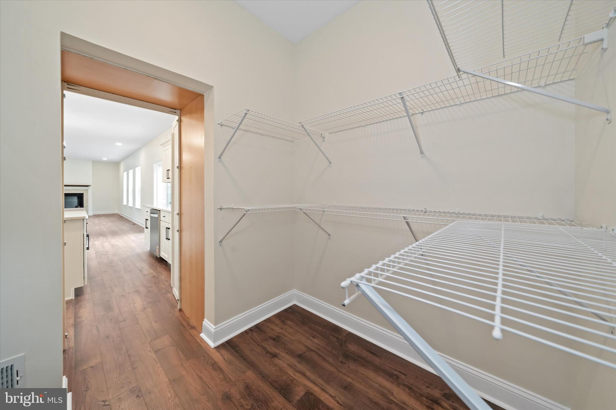 GRANDE VIEW FARMS - Residential