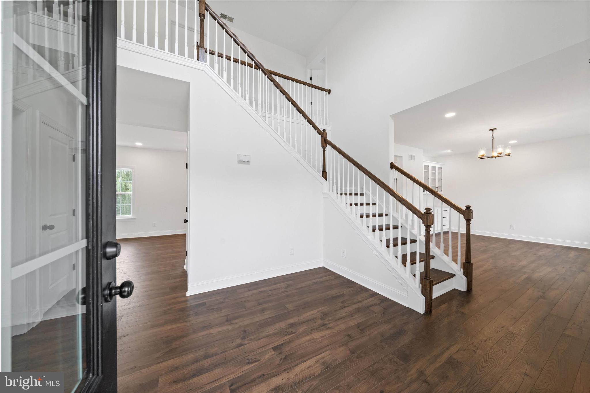 GRANDE VIEW FARMS - Residential