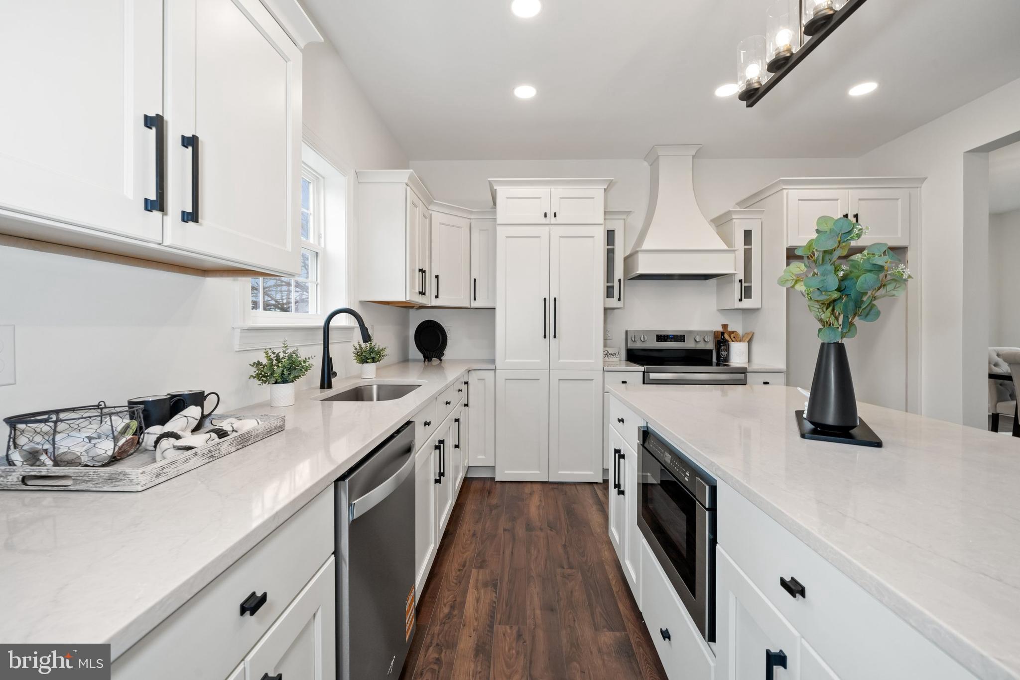 GRANDE VIEW FARMS - Residential