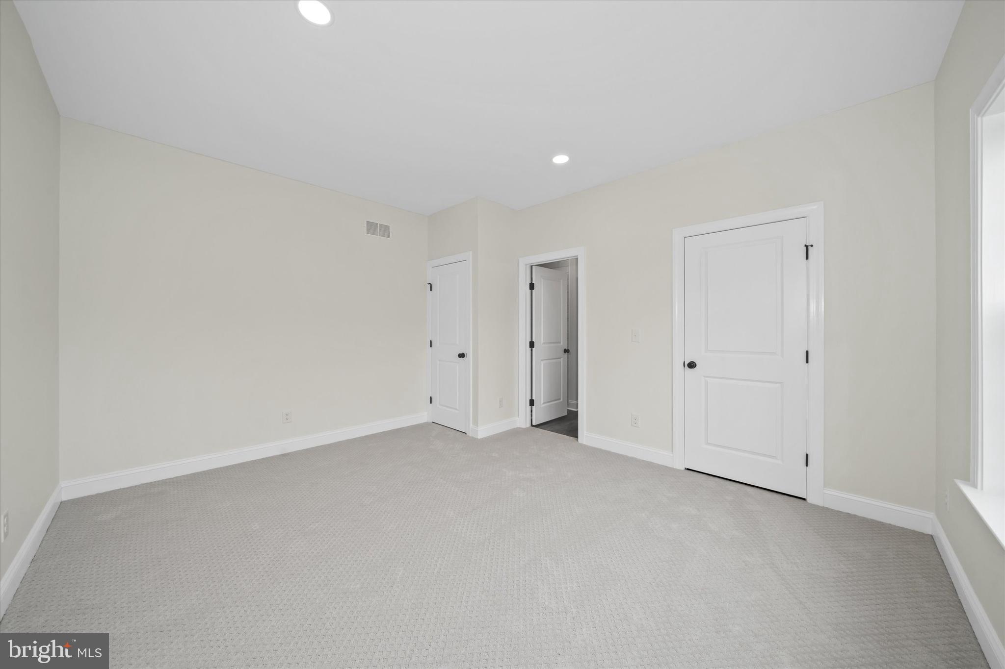 GRANDE VIEW FARMS - Residential