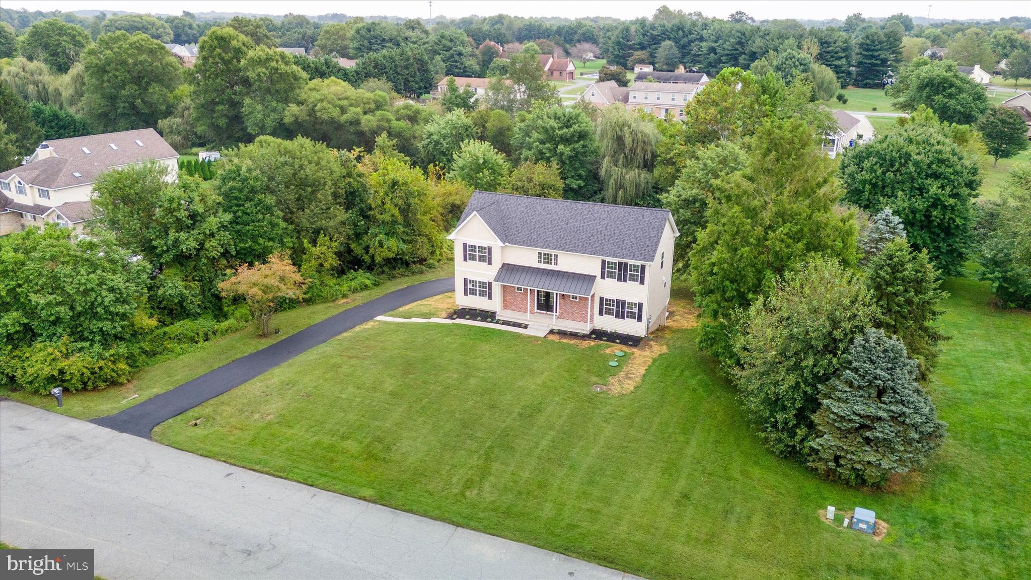 GRANDE VIEW FARMS - Residential