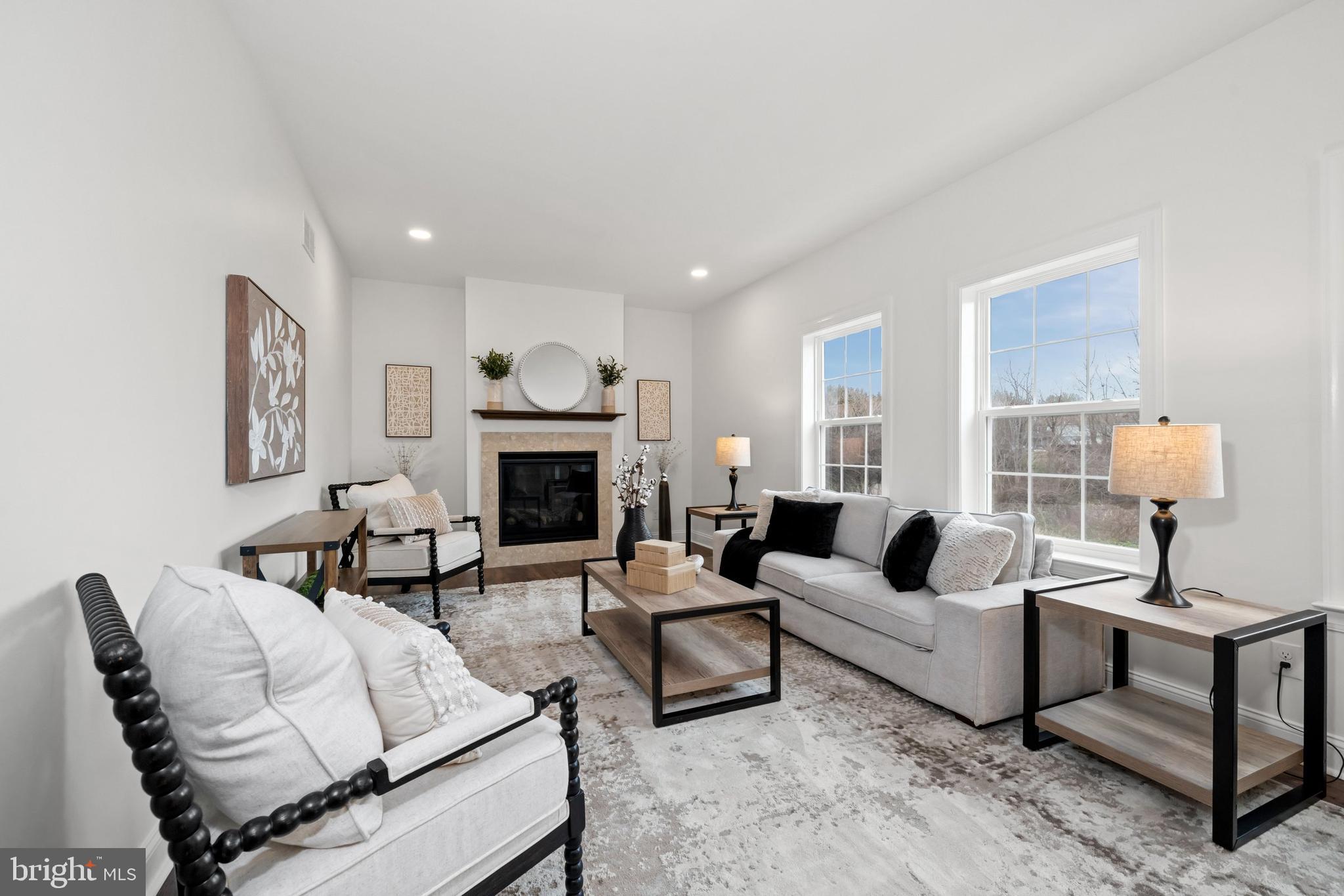 GRANDE VIEW FARMS - Residential