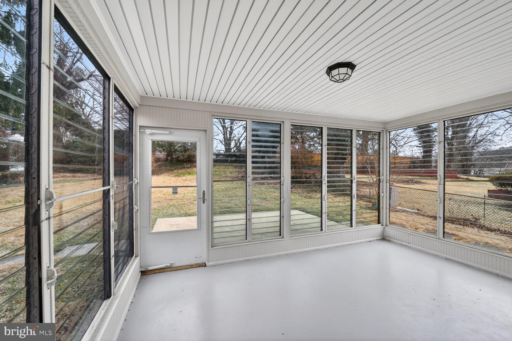 HILLCREST ESTATES - Residential