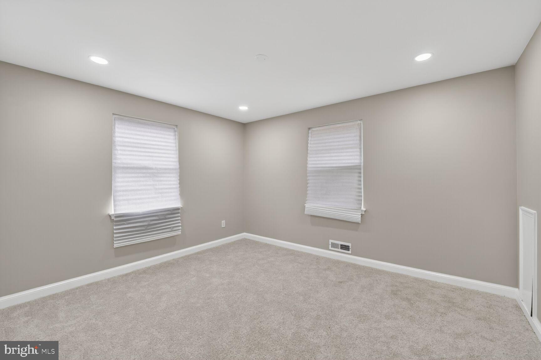 HILLCREST ESTATES - Residential