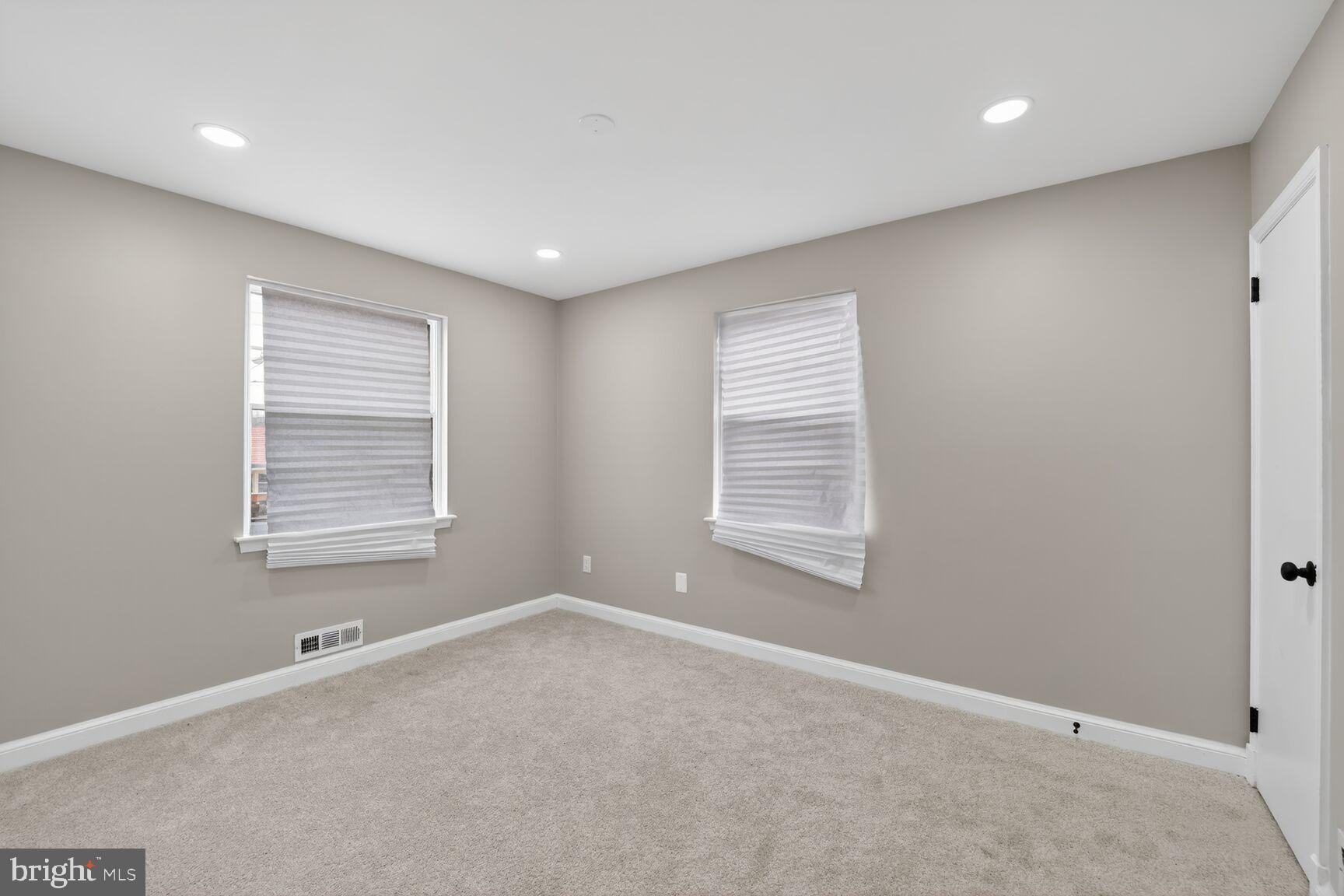 HILLCREST ESTATES - Residential