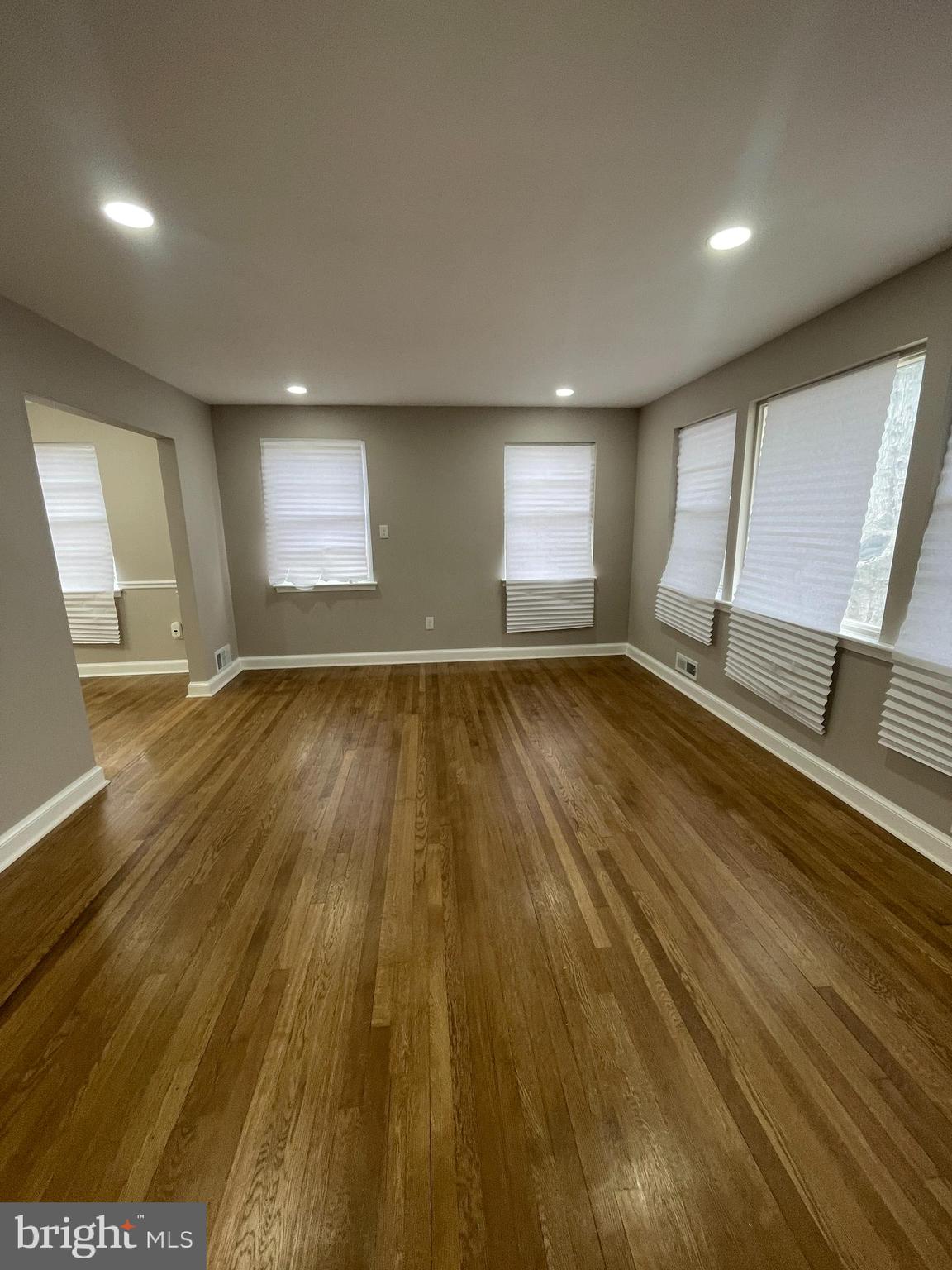 HILLCREST ESTATES - Residential