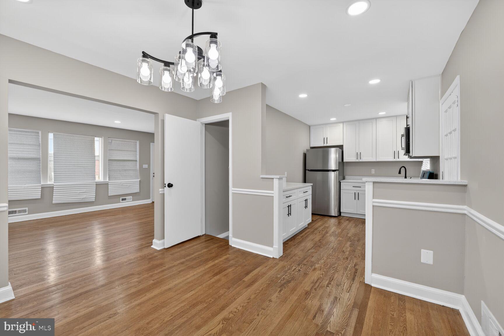 HILLCREST ESTATES - Residential