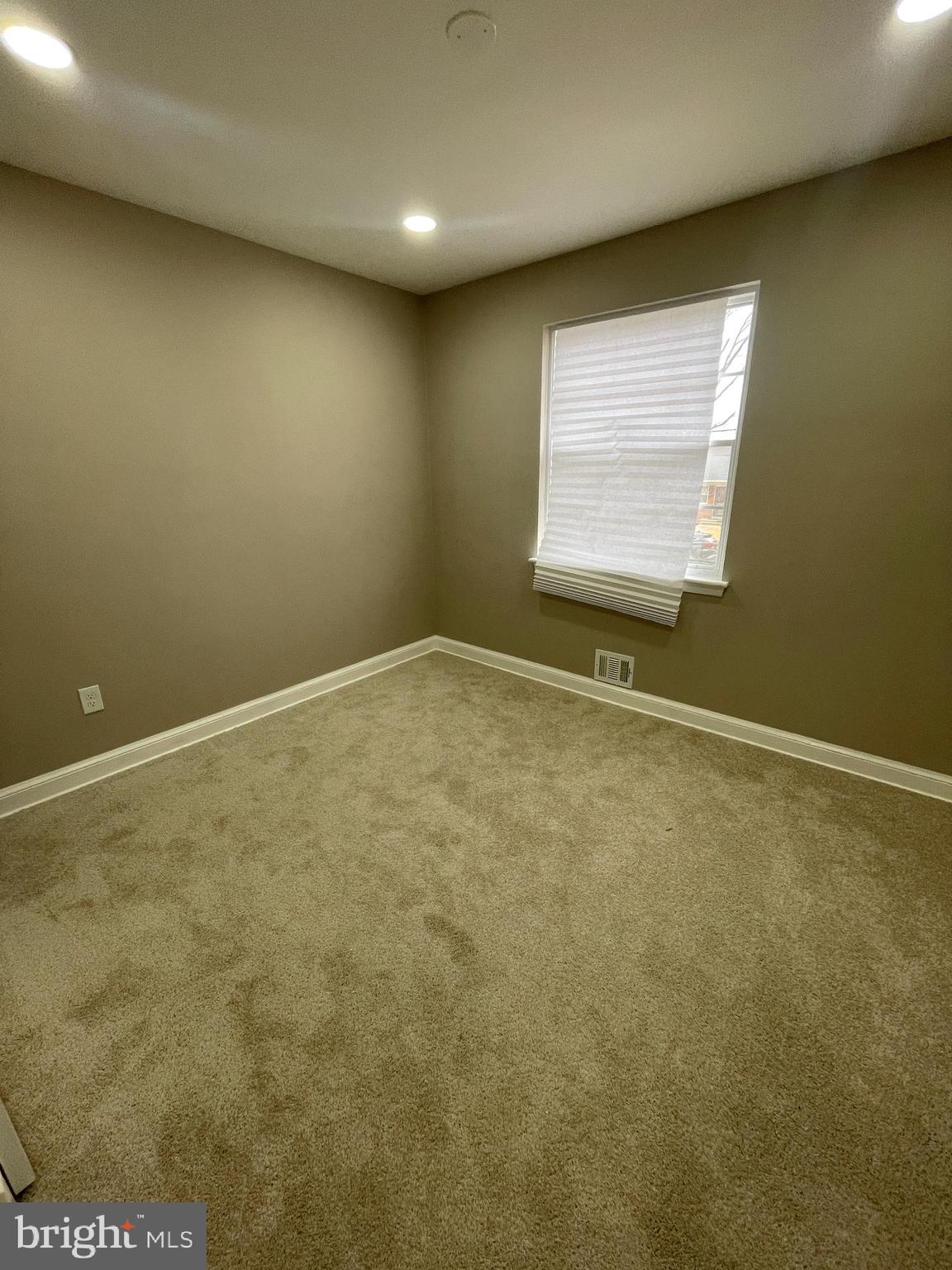 HILLCREST ESTATES - Residential