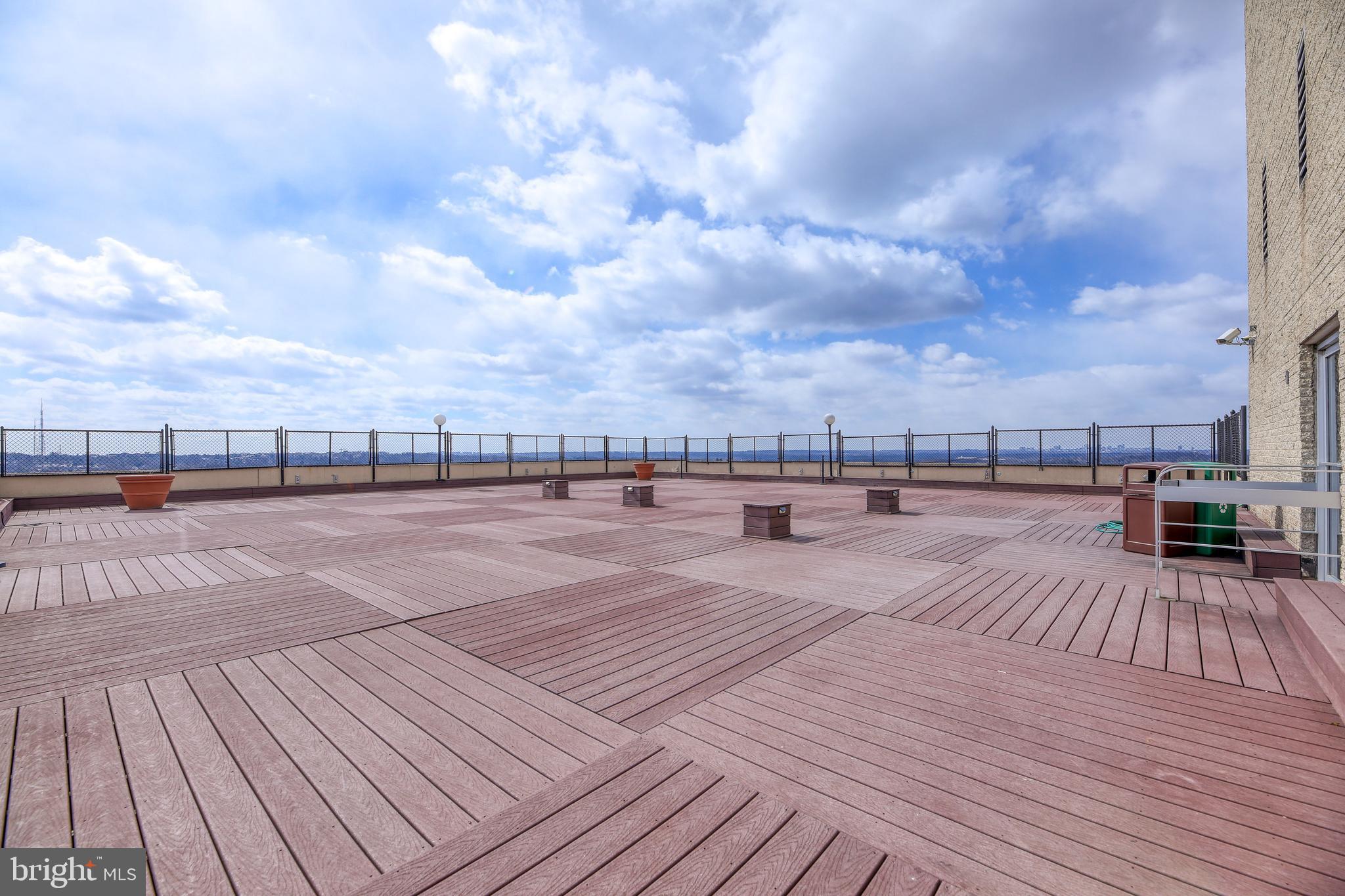 WILLOUGHBY OF CHEVY CHASE - Residential