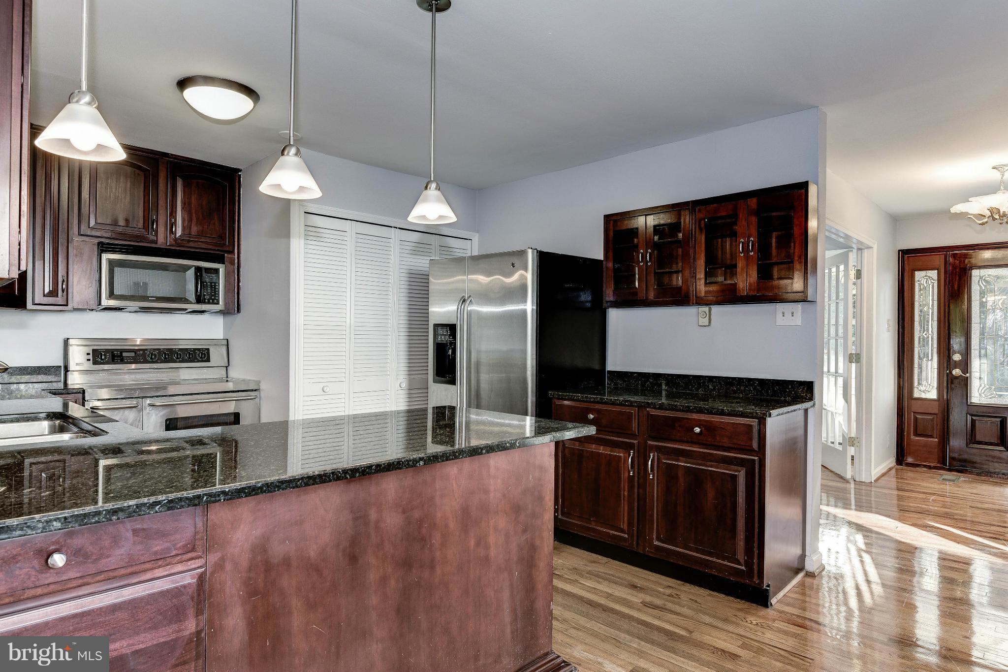 CHURCHILL - Residential