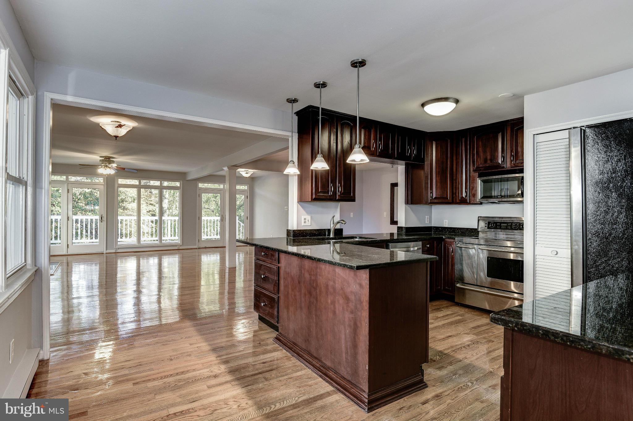 CHURCHILL - Residential