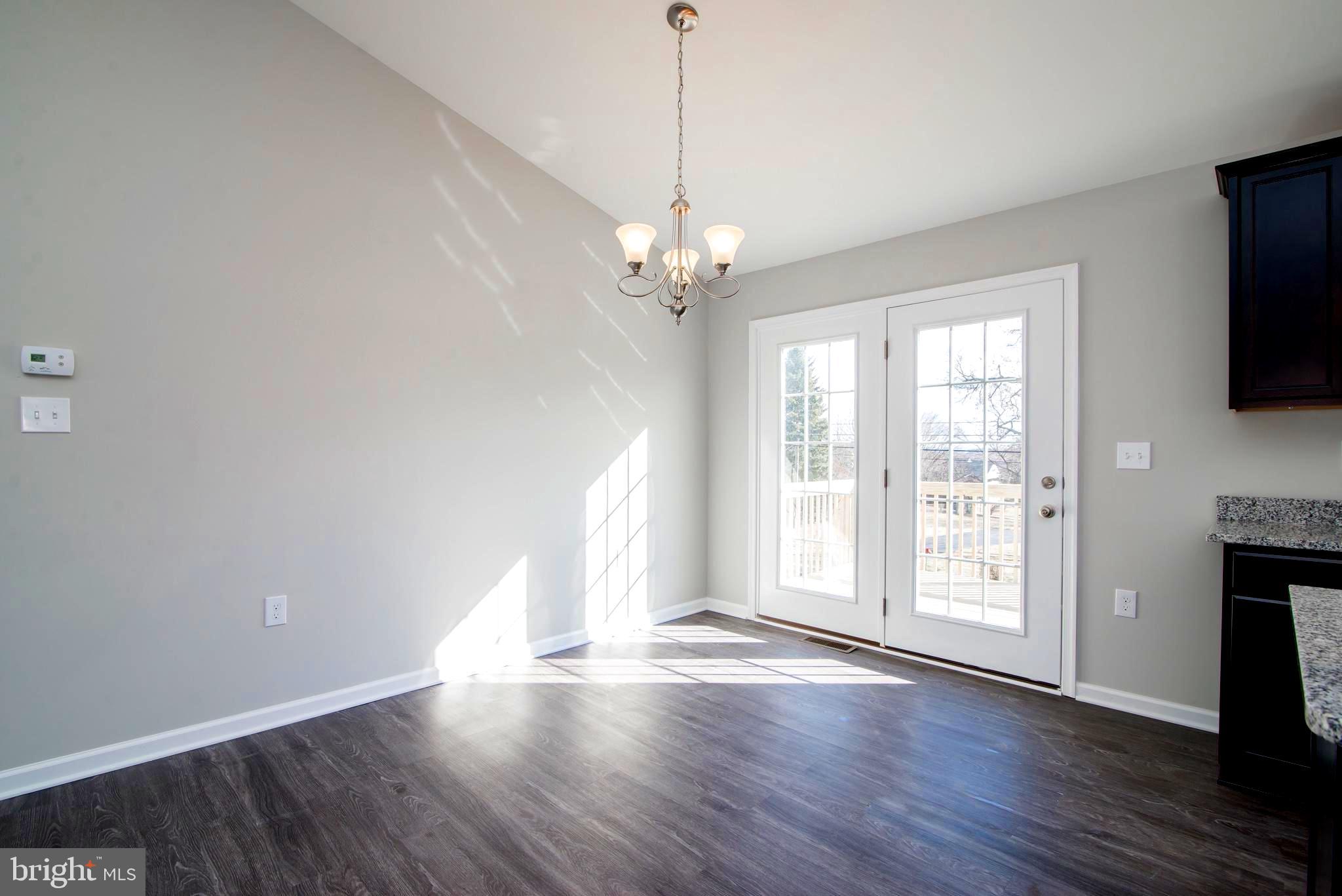 RED HILL - Residential