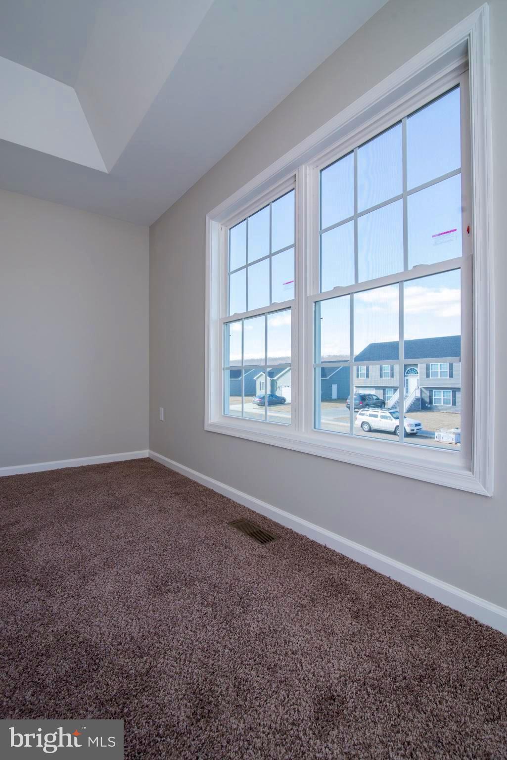 RED HILL - Residential