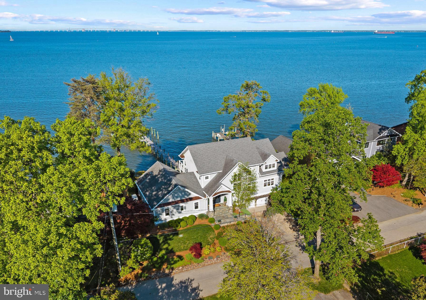 ANNAPOLIS ROADS - Residential