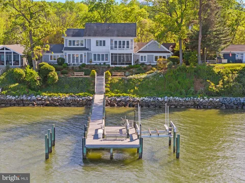 2512 Lyon Drive, Annapolis, MD MLS: MDAA2113542