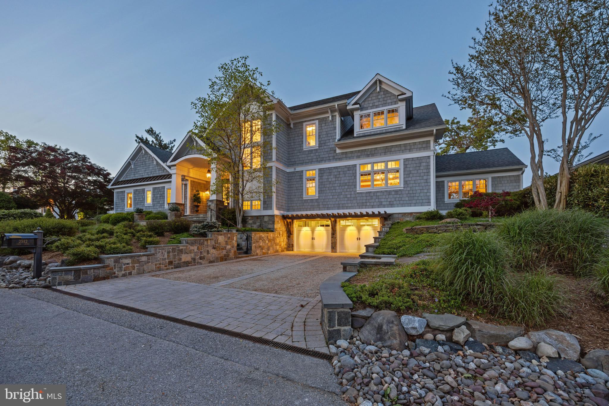 ANNAPOLIS ROADS - Residential