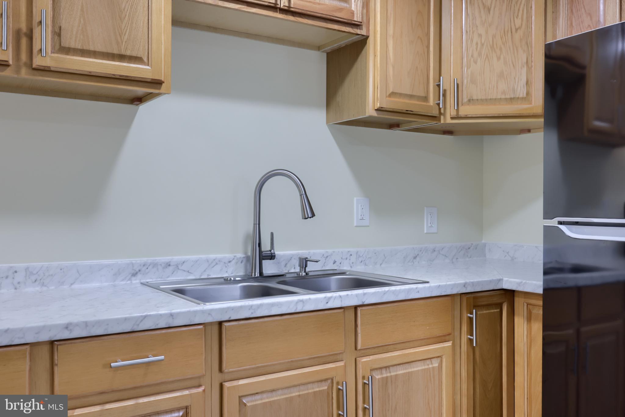 ROYALTON - Residential