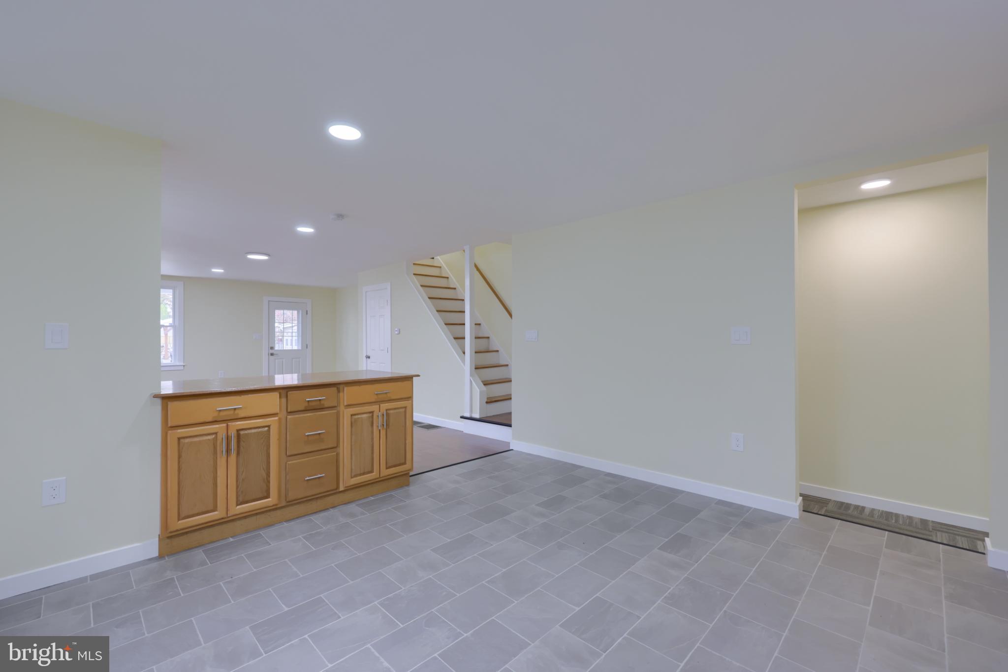 ROYALTON - Residential