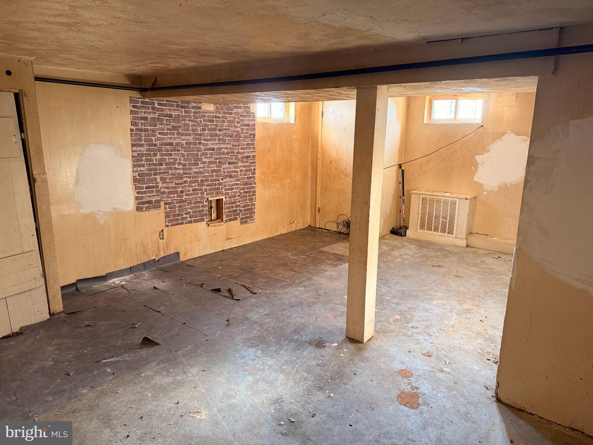 RADNOR WINSTON - Residential