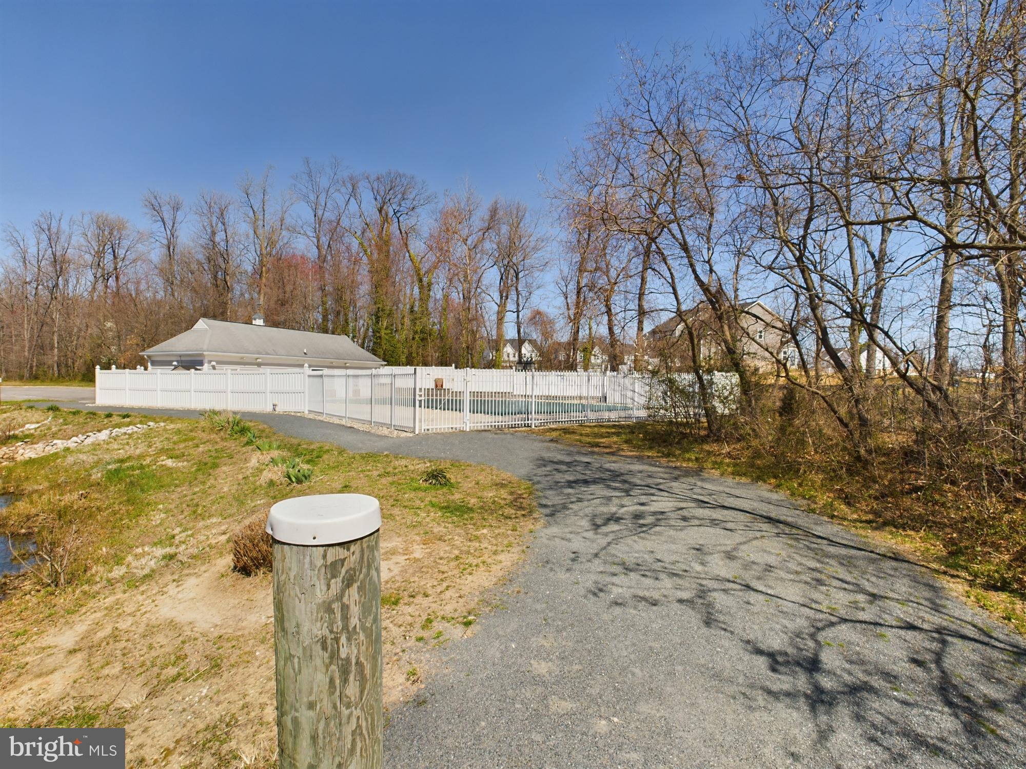 HOPEWELL POINTE - Residential