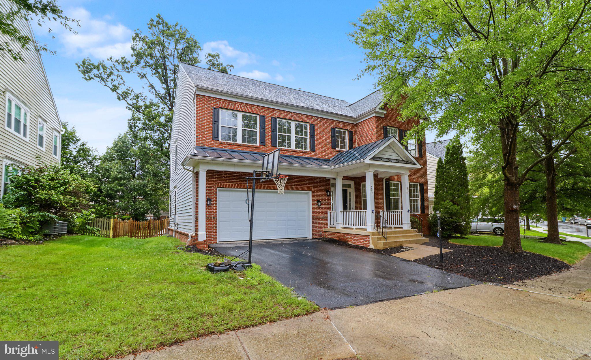 22891 COURTLAND PARK DRIVE