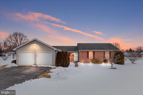 139 MONTMORENCY DRIVE BUNKER HILL WV 25413