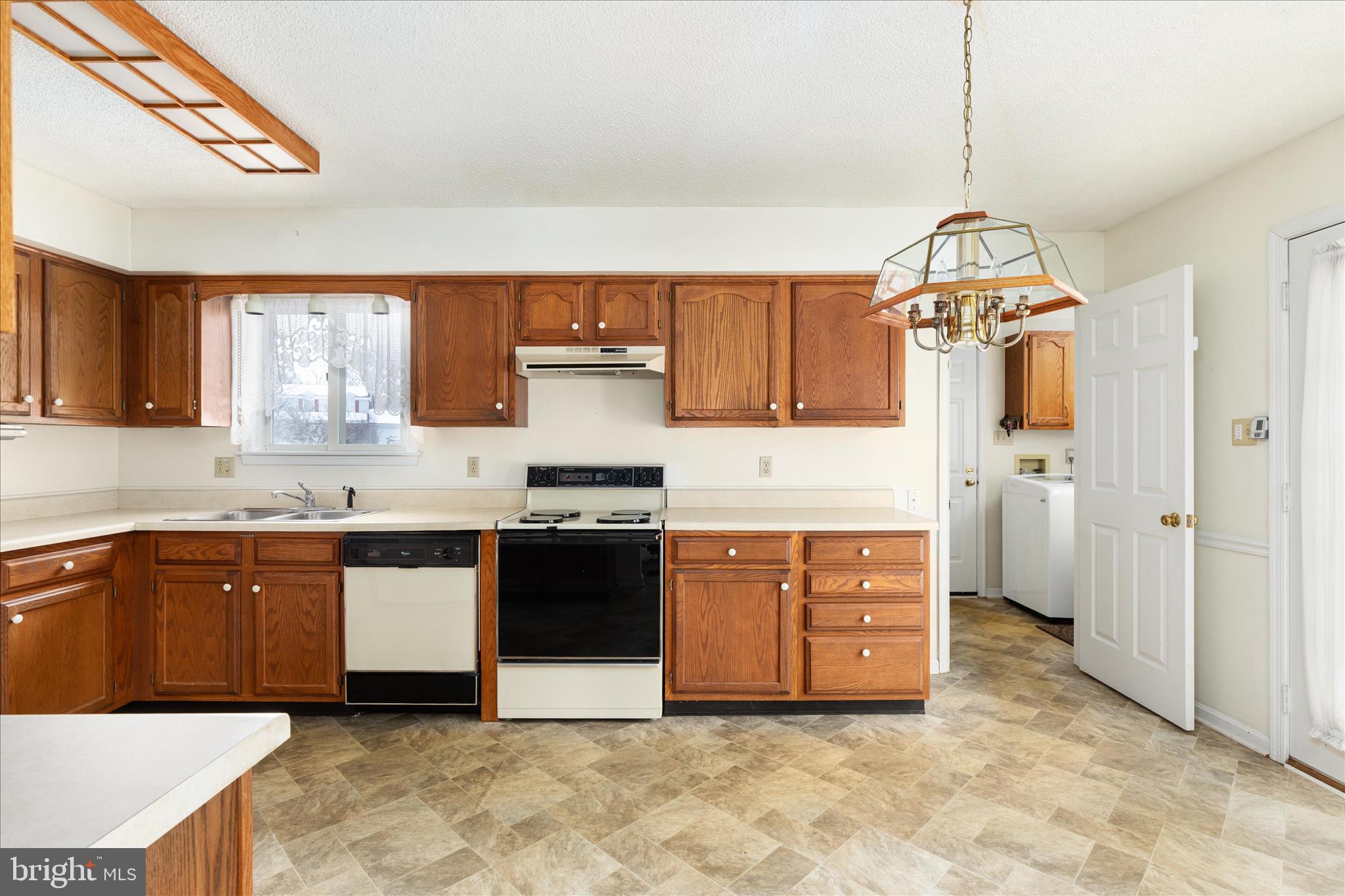 CHERRY GROVE ESTATES - Residential