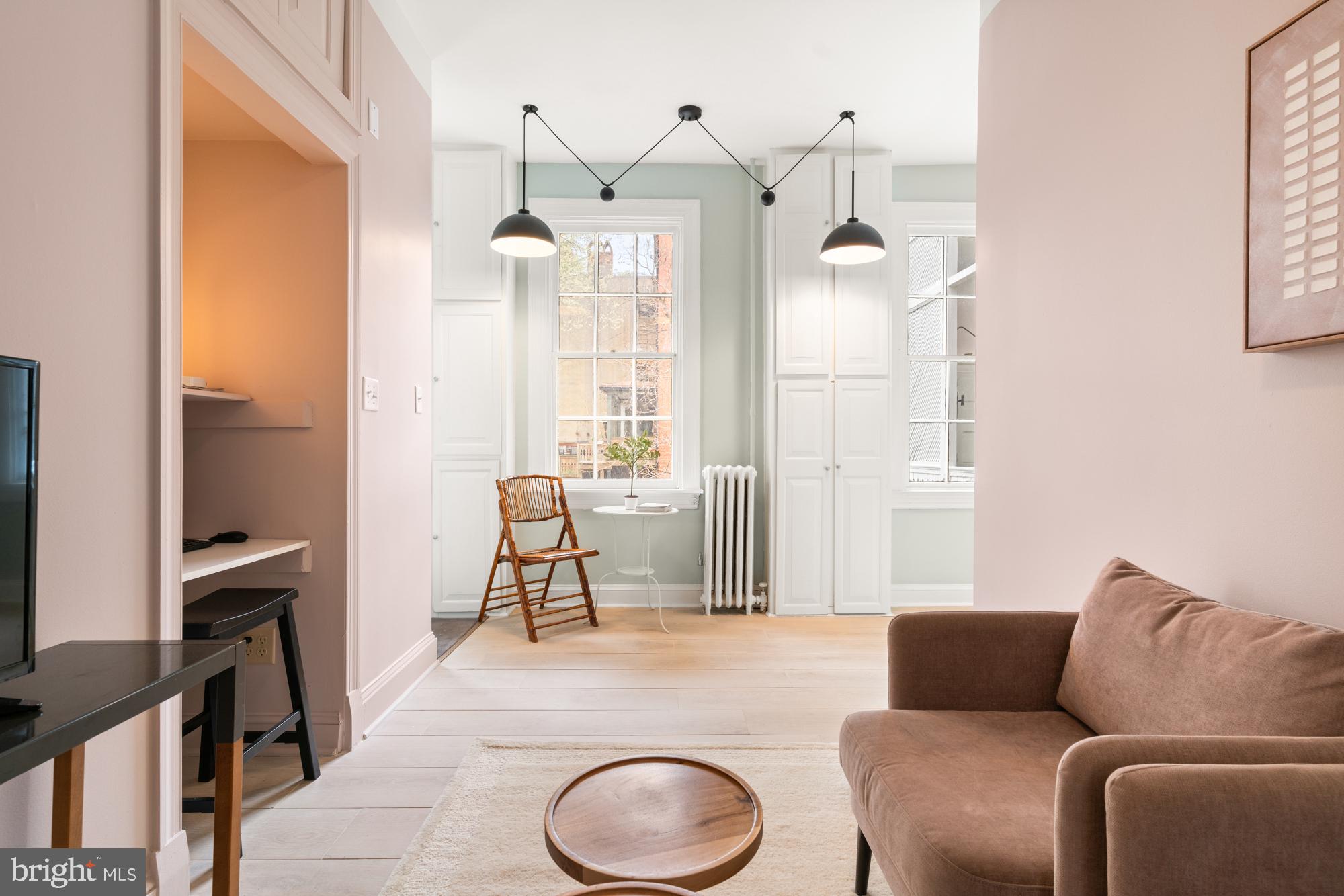 BOLTON HILL HISTORIC DISTRICT - Residential Lease