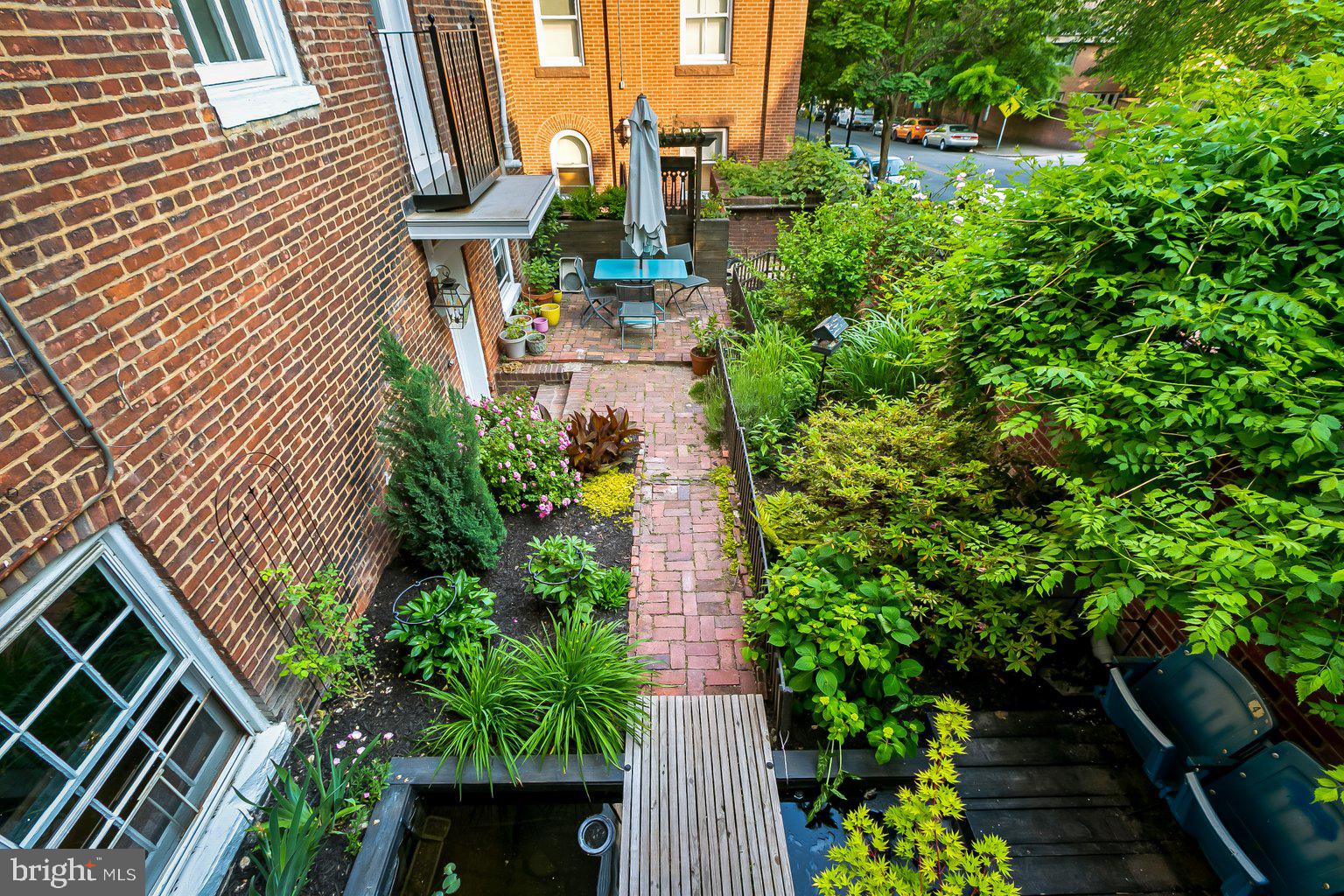 BOLTON HILL HISTORIC DISTRICT - Residential Lease