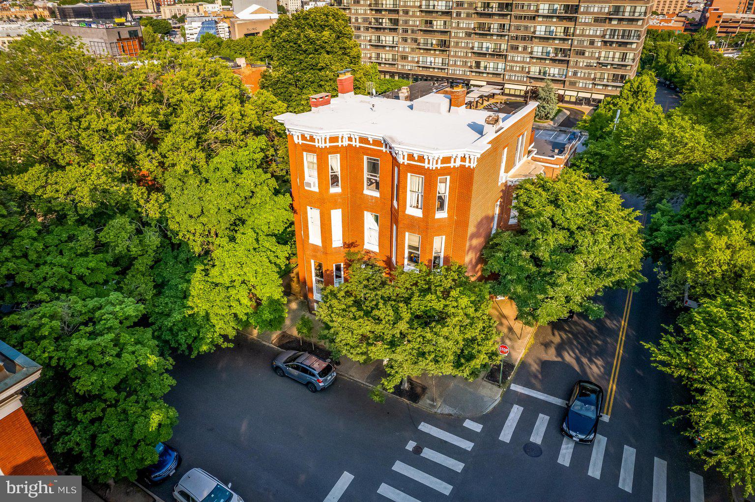 BOLTON HILL HISTORIC DISTRICT - Residential Lease