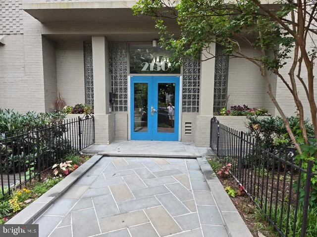 2130 N Street NW Unit 4C