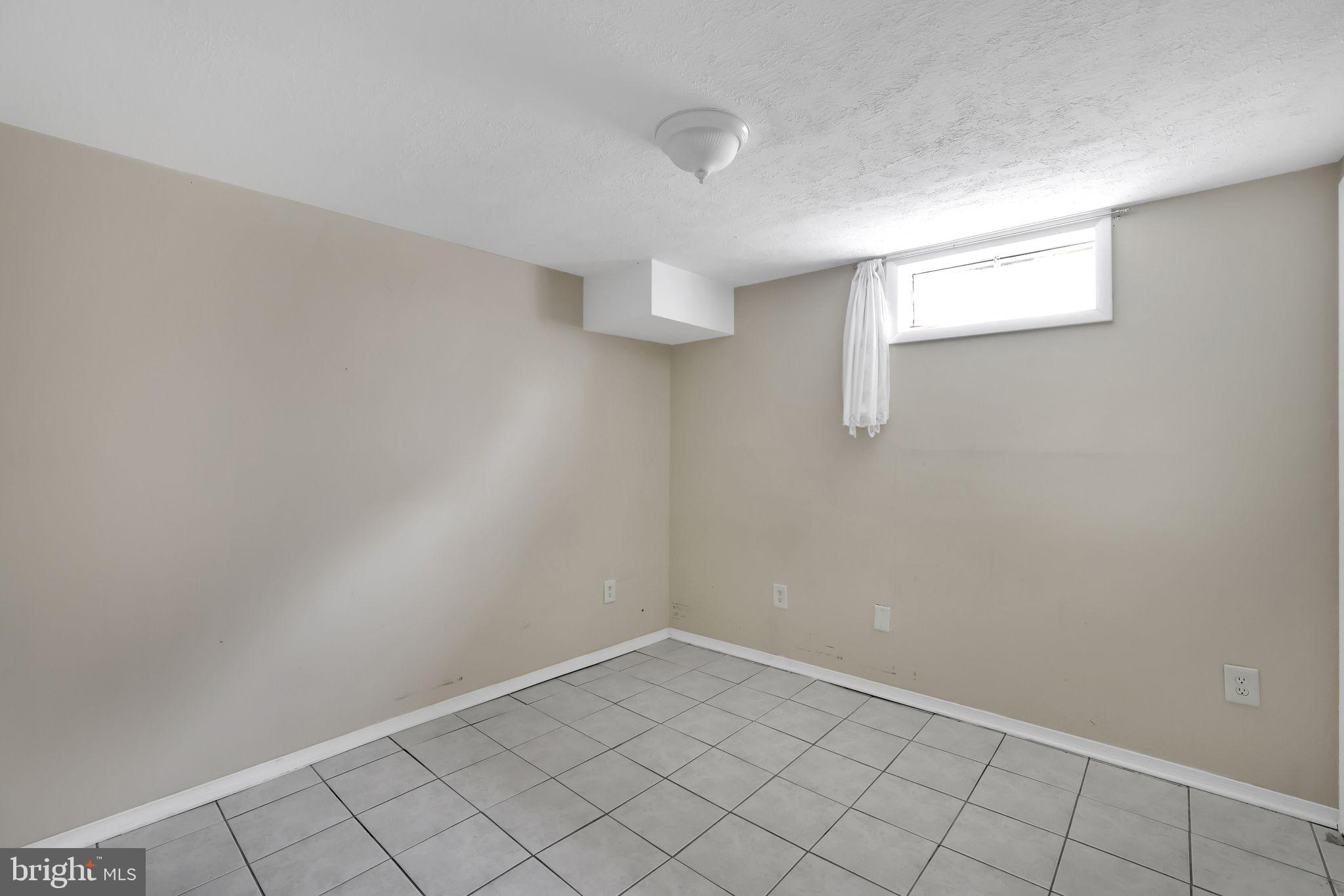 B P MYERS - Residential