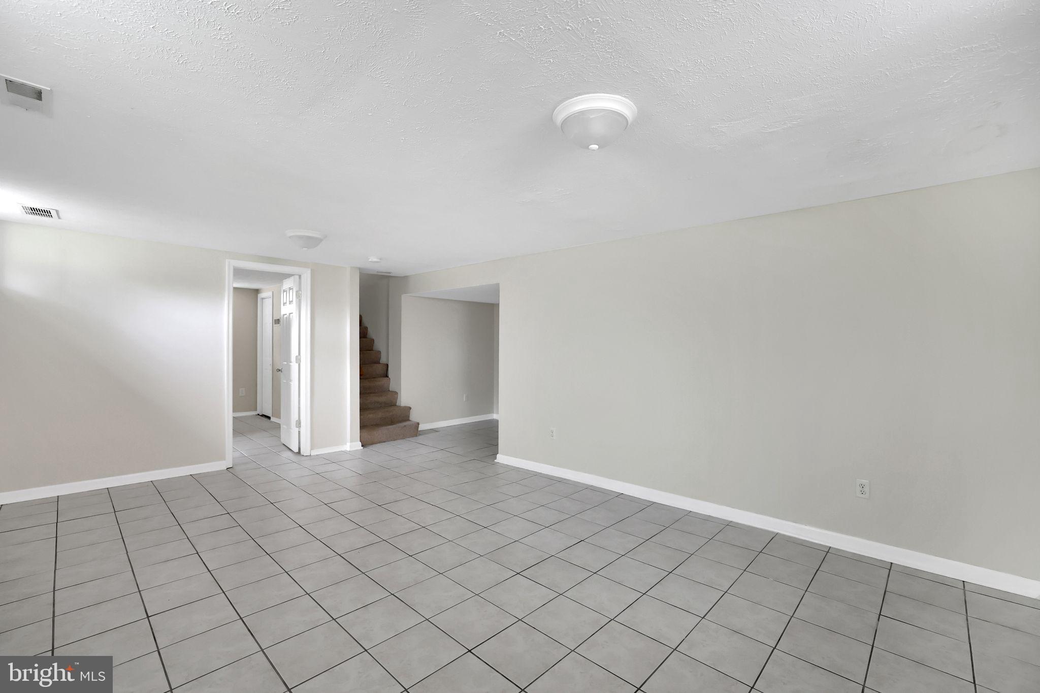 B P MYERS - Residential